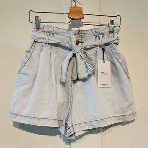 *NWT* Forever 21 Small High Waist Paperbag Shorts with Tie Belt